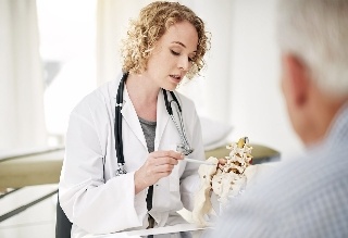 Pria Berkadar Lemak Tubuh Tinggi Berisiko Osteoporosis