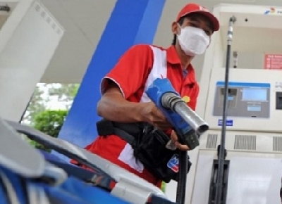 Harga Pertamax Turun jadi Rp12.800 Mulai Pukul 14.00 WIB