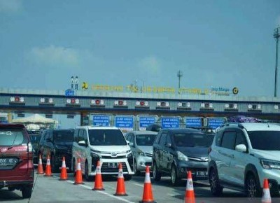 H+1 Lebaran, Puluhan Ribu Kendaraan Tinggalkan Jakarta