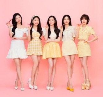 Azarine Luncurkan Velvety Lippie Cream Kolaborasi dengan Red Velvet